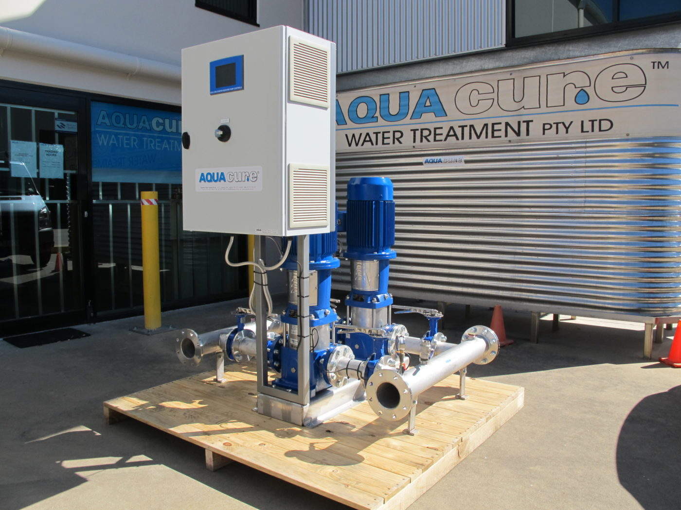 aquacure-dual-pump-set-wtih-lowara-46sv-pumps